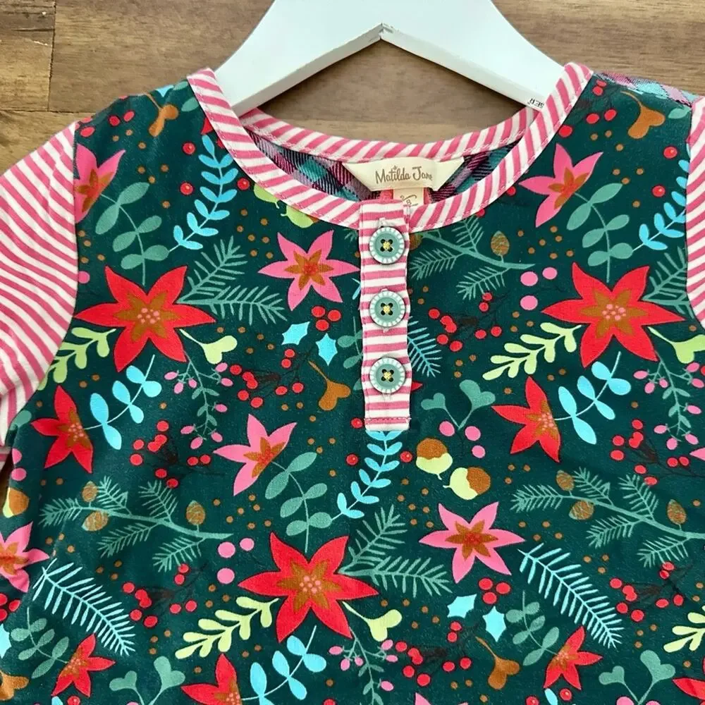 Matilda Jane Once Upon A Time Hundred Years Tunic Top 8 Green Floral Christmas